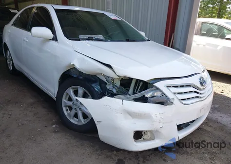 2010 Toyota Camry Le from USA, damaged, VIN 4T1BF3EK3AU562631